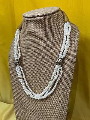 Fresh Pearl Necklace