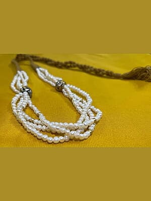 Fresh Pearl Necklace